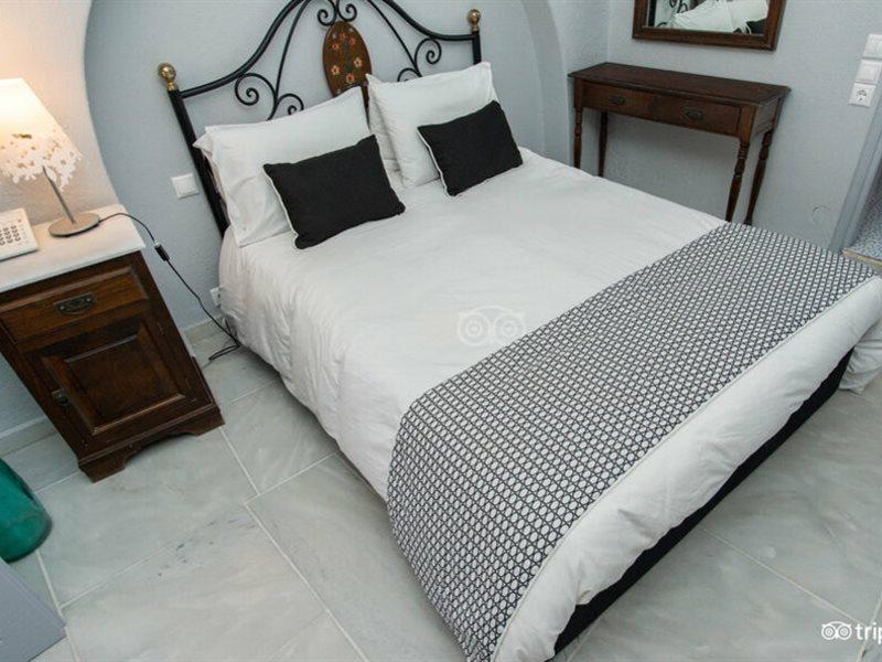 Nonis Apartments Тира Экстерьер фото